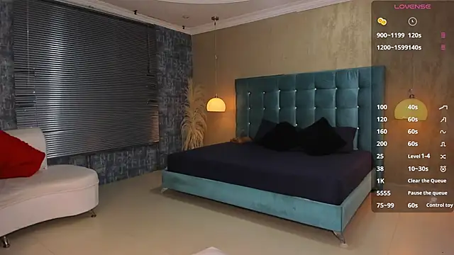 MelanieRioss online show from January 9, 1:48 pm