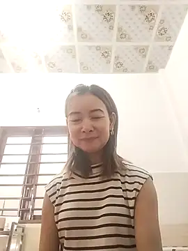 Sexy-ladyboobs20 online show from November 13, 2:10 am