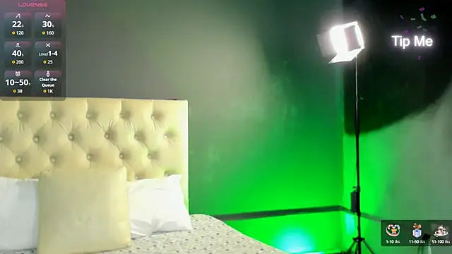 lola red95 online show from September 12, 8:38 pm