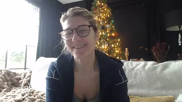 godinflower online show from December 4, 10:17 am