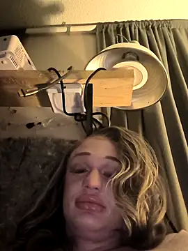 ImCarolinaCutiexxx online show from October 9, 9:57 am