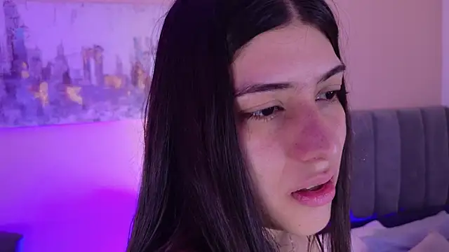 dakotaa   online show from April 20, 11:46 am