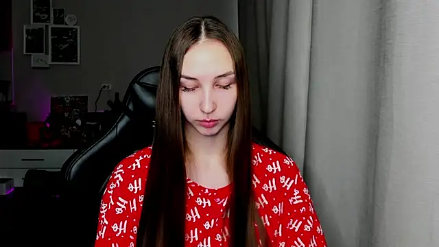 Sm0ly online show from February 11, 4:14 am