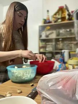 Cloew Marz online show from February 18, 11:04 pm