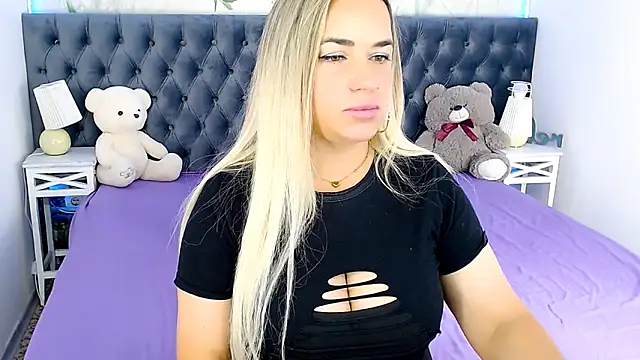 MilenaMiler X online show from September 15, 6:32 am