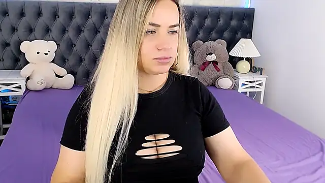 MilenaMiler X online show from September 30, 7:30 pm