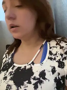 lolitalamasbonita01 online show from September 15, 8:16 pm