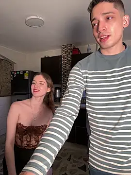 samantha kevin online show from November 19, 4:23 am