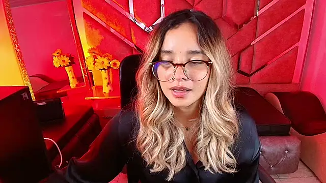 Olivia Fox69 online show from November 10, 4:51 am