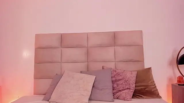 AngelyRosse1 online show from December 3, 3:53 am