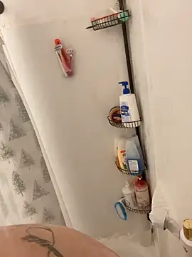 kriztal pretty online show from December 19, 3:10 am