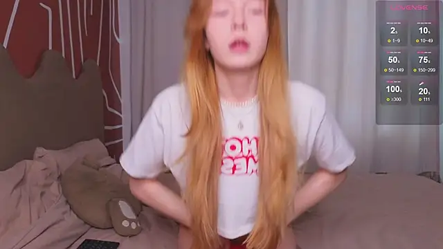 EvaCroan online show from November 6, 9:15 am