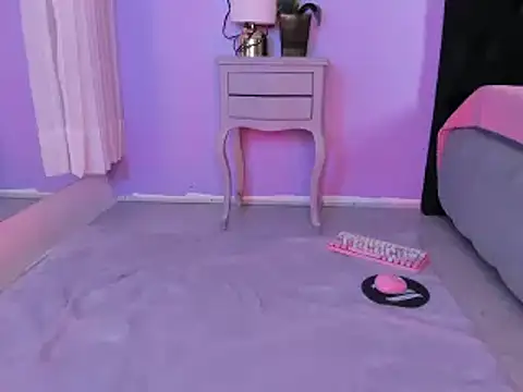 Julieta Cortes   online show from December 4, 12:40 pm