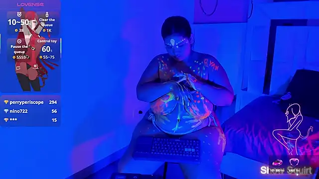 Alanna hot3 online show from September 27, 9:33 pm