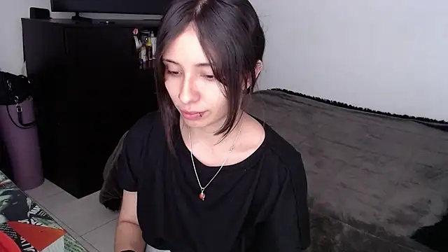 alice live1 online show from September 18, 12:37 pm