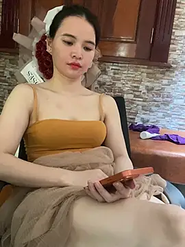 LiLi-Kirix99 online show from July 8, 7:32 am