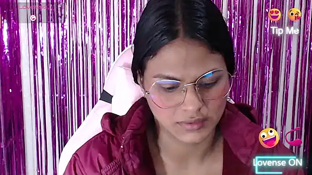 SweetAlmaa online show from March 26, 10:17 am