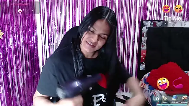 SweetAlmaa online show from March 1, 1:11 pm