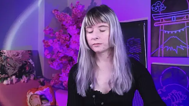 LexiWenford online show from March 26, 3:19 am