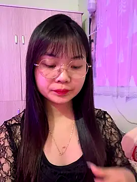 Maeve2k5 online show from December 1, 6:39 am