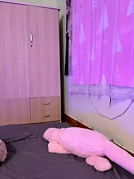 Maeve2k5 online show from October 1, 11:59 am