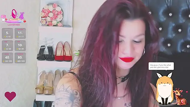 Allisonn223 online show from April 4, 1:54 pm