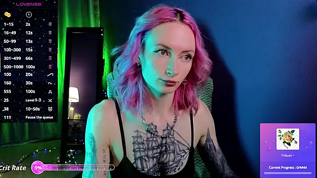  HelenCarter online show from April 16, 8:30 pm