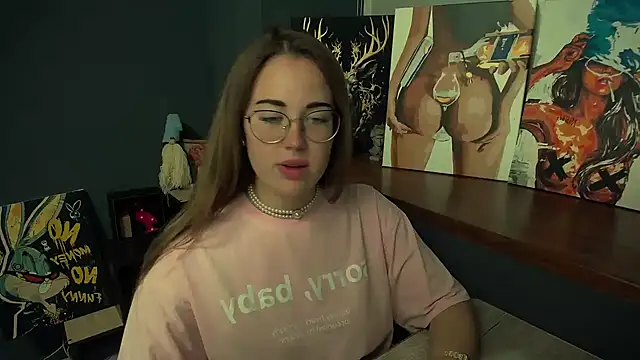 luxie milady online show from September 22, 10:35 am