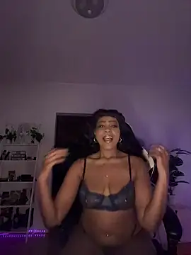 Blazerina online show from December 3, 10:23 pm