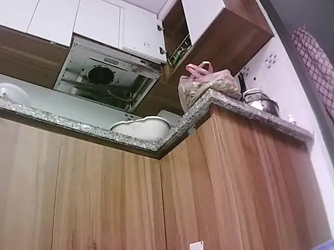 -SingleMom- online show from December 18, 4:06 am