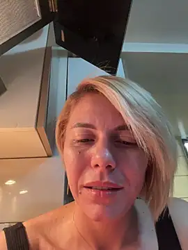 tanyagrey online show from November 6, 8:31 am