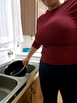 lamorbosa37 online show from October 9, 7:40 pm