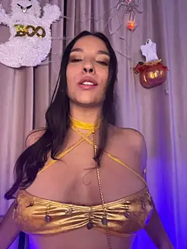 ThaliaRivera  online show from October 24, 4:08 am