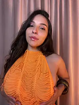 ThaliaRivera  online show from October 1, 6:29 am