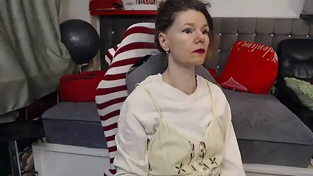 kellyterapy online show from February 14, 1:07 am