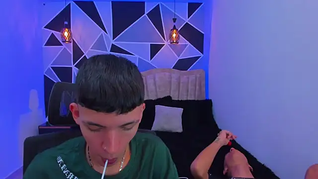 Juan Nd Steven online show from November 19, 4:12 am