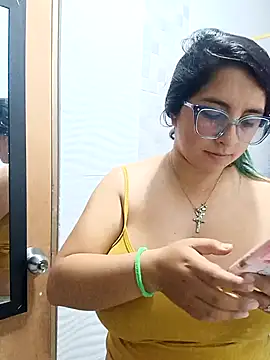  Angelinaandrade  online show from September 20, 1:27 am