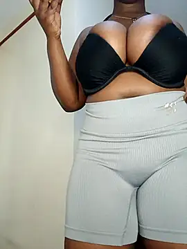 suckmyboobs12  online show from September 9, 7:08 am