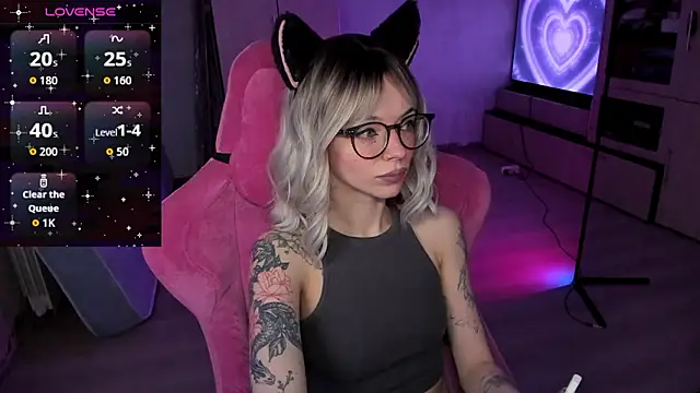 The love project online show from February 1, 10:19 pm