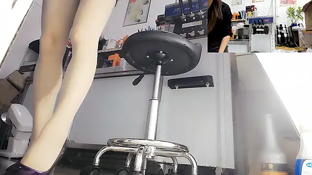 andii-1 online show from October 20, 3:42 am