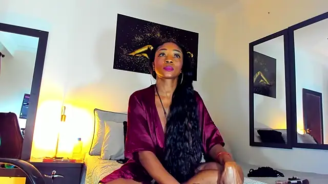 KimberlyBanks2 online show from October 21, 10:19 am