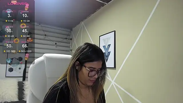 Enma  clark online show from October 4, 4:18 am