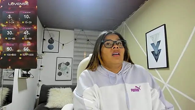 Enma  clark online show from December 22, 4:04 am