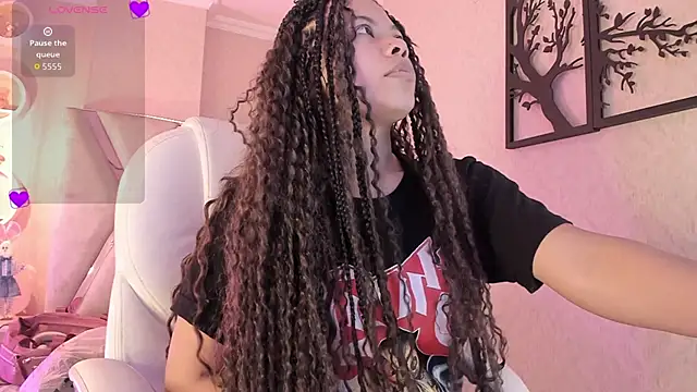 Punkys  online show from April 16, 8:19 pm