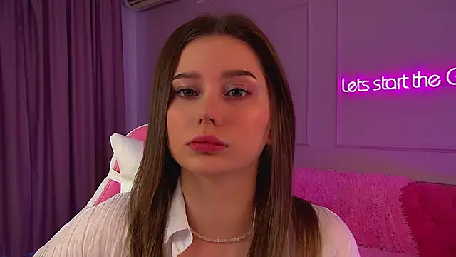 DianaVert online show from October 1, 6:40 am