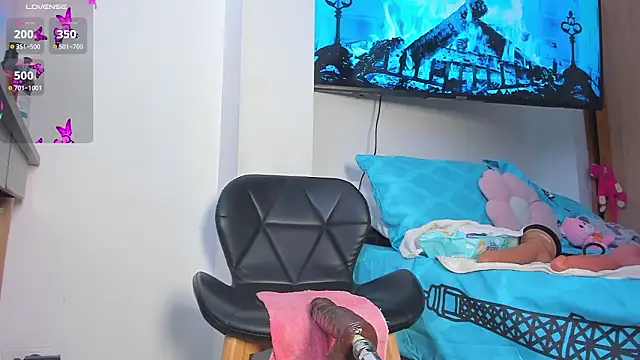 lily evil online show from March 17, 5:17 pm