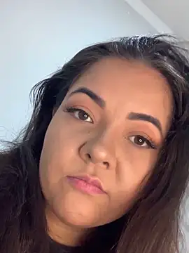 NayraLimaOfficial online show from March 7, 9:00 pm