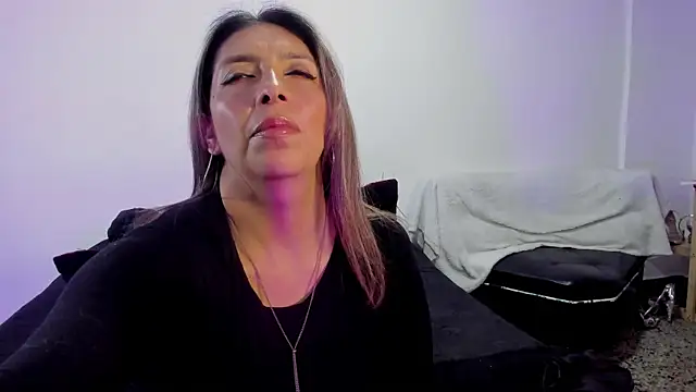 MichelleManson online show from September 30, 9:59 am