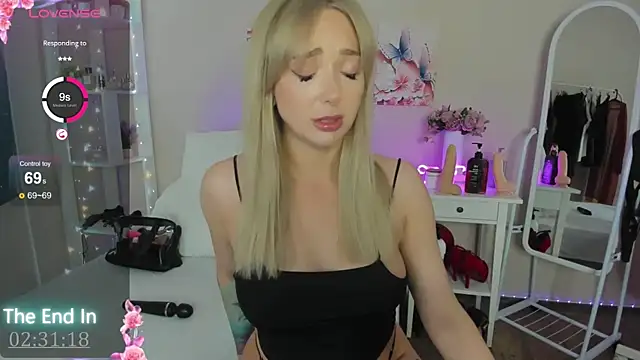 MissLisaX online show from September 29, 11:04 am