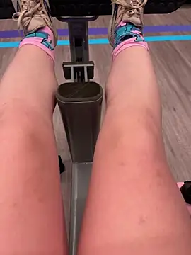 brooklynivy online show from September 10, 11:32 am